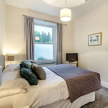 10 Bed In Borrowdale Sz221 펜션 그레인지오버샌즈