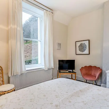 10 Bed In Borrowdale Sz221