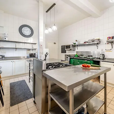 펜션 10 Bed In Borrowdale Sz221 그레인지오버샌즈